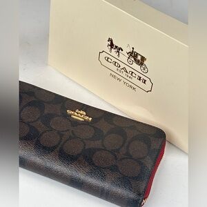 Coach Black Brown & Burgundy Corner Zip-Around Long Wallet. Box included